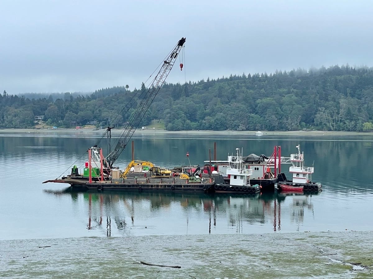 Barging & Marine Logistics waterfront construction service